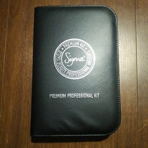 Sigma Brush Travel Bag/Case